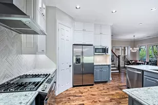 1210 Creekwood Dr, Garland, TX 75044 - Photo 14