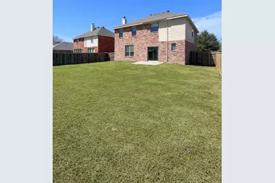 2835 Park Springs Drive, Grand Prairie, TX 75052 - Photo 32