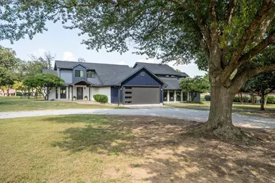 117 Modoc Trail, Lake Kiowa, TX 76240 - Photo 2