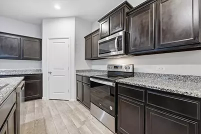 9308 Desertrock Road, Fort Worth, TX 76131 - Photo 14