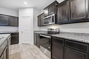 9308 Desertrock Rd, Fort Worth, TX 76131 - Photo 14