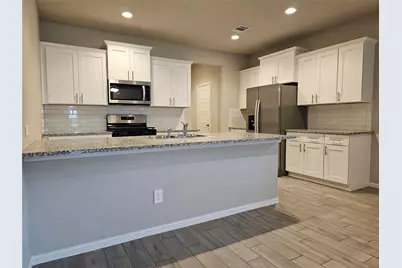 6737 Windfall Drive, Fort Worth, TX 76135 - Photo 14