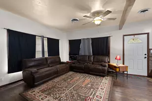 301 W Nelson St, Bowie, TX 76230 - Photo 2