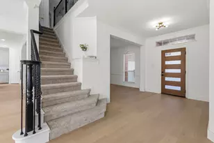 2724 Edgebrook Ct, Keller, TX 76248 - Photo 2