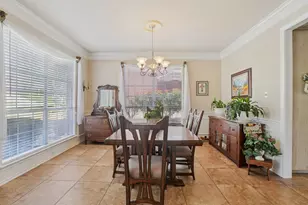 1825 Sandalwood Ln, Grapevine, TX 76051 - Photo 12