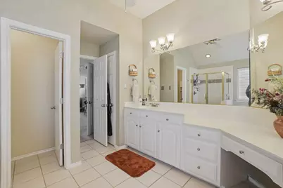 1825 Sandalwood Lane, Grapevine, TX 76051 - Photo 28