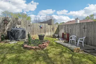 1825 Sandalwood Ln, Grapevine, TX 76051 - Photo 36