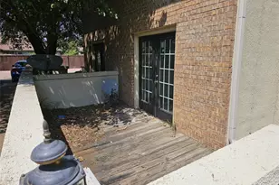 9605 Walnut St, Dallas, TX 75243 - Photo 8