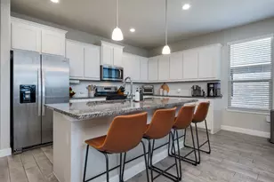 4024 Harvey Ln, Krum, TX 76249 - Photo 6