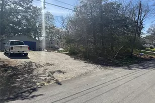 620 E Shepherd St, Denison, TX 75021 - Photo 2