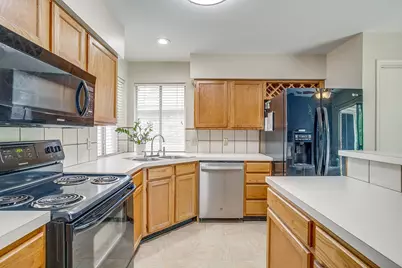 5720 Polo Club Drive, Arlington, TX 76017 - Photo 10