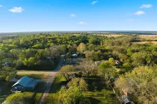 300 S 2nd St, Tehuacana, TX 76686 - Photo 34
