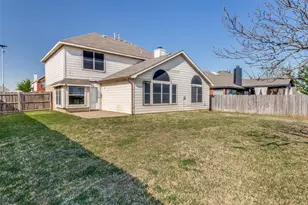 613 Prairie Gulch Dr, Fort Worth, TX 76140 - Photo 12