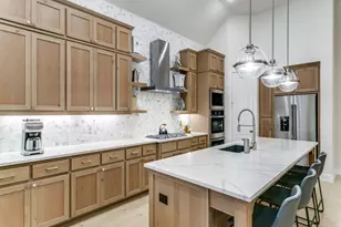 4004 Fall Aster Wy, Aubrey, TX 76227 - Photo 10
