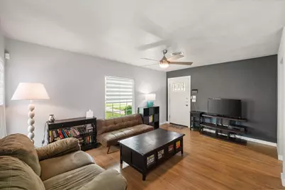 2736 Ryan Avenue, Fort Worth, TX 76110 - Photo 4