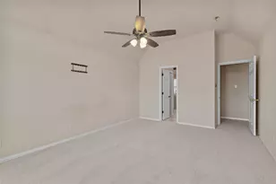 500 Quail Cove Ct, Hurst, TX 76054 - Photo 8