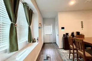 5664 Shore Point Trl, Fort Worth, TX 76119 - Photo 6