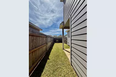 5664 Shore Point Trail, Fort Worth, TX 76119 - Photo 28