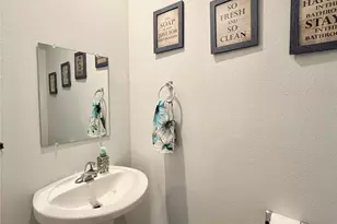 5664 Shore Point Trl, Fort Worth, TX 76119 - Photo 10