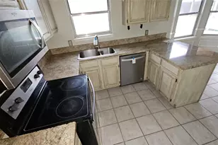 1221 Nicole Way, Fort Worth, TX 76028 - Photo 6
