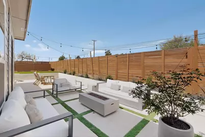 3889 Sam Circle, Dallas, TX 75233 - Photo 4