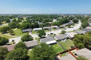 1107 Waverly Dr, Arlington, TX 76015 - Photo 20