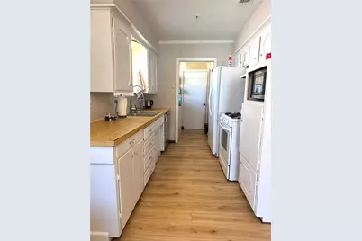 837 Hillside Drive, Sherman, TX 75090 - Photo 4