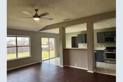 2457 Eagle Mountain Drive, Little Elm, TX 75068 - Photo 10
