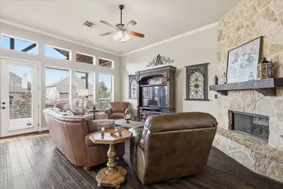 212 Matthew Avenue, Denton, TX 76210 - Photo 6