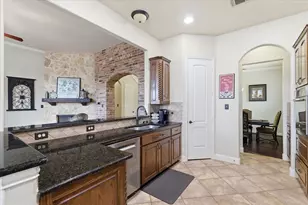 212 Matthew Ave, Denton, TX 76210 - Photo 10