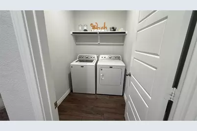 1025 Wind Drift Way, Fort Worth, TX 76131 - Photo 16