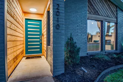 2010 Heatherbrook Drive, Grapevine, TX 76051 - Photo 4