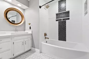 2010 Heather Brook Dr, Grapevine, TX 76051 - Photo 18