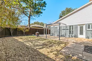 2010 Heather Brook Dr, Grapevine, TX 76051 - Photo 24