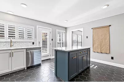 2010 Heatherbrook Drive, Grapevine, TX 76051 - Photo 12