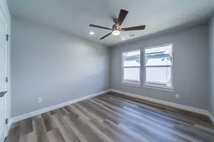 224 Patrick St, Waxahachie, TX 75165 - Photo 8