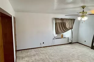 306 Edna St, Weatherford, TX 76086 - Photo 10