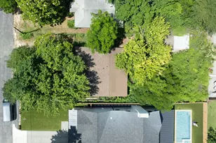 1805 Lucerne St, Dallas, TX 75214 - Photo 2