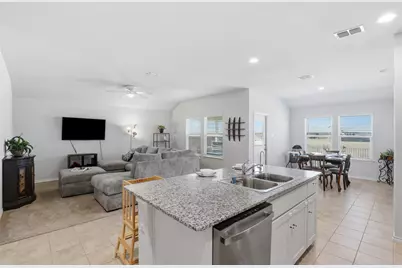 16645 Geskey Drive, Justin, TX 76247 - Photo 4