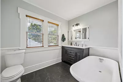 502 Featherston Street, Cleburne, TX 76033 - Photo 16