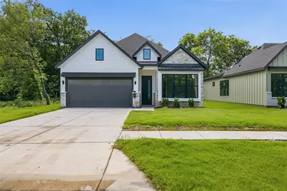 307 E Locust Street, Leonard, TX 75452 - Photo 1