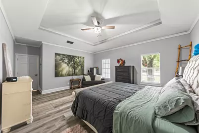 5601 Burgundy Drive, Greenville, TX 75402 - Photo 8