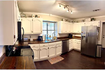 1012 Lincoln Drive, Sulphur Springs, TX 75482 - Photo 6