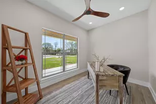 317 N Big Red Way, China Spring, TX 76633 - Photo 28