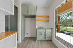 317 N Big Red Way, China Spring, TX 76633 - Photo 14