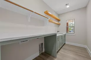 317 N Big Red Way, China Spring, TX 76633 - Photo 16