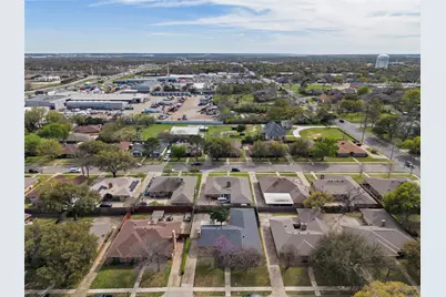 1612 Daywood Lane, Irving, TX 75061 - Photo 30