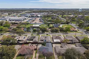 1612 Daywood Ln, Irving, TX 75061 - Photo 30