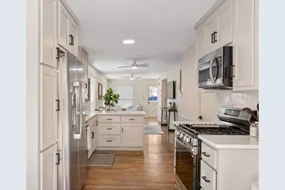 1209 Wildwood Drive, Arlington, TX 76011 - Photo 12