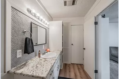 1734 E California St, Gainesville, TX 76240 - Photo 24